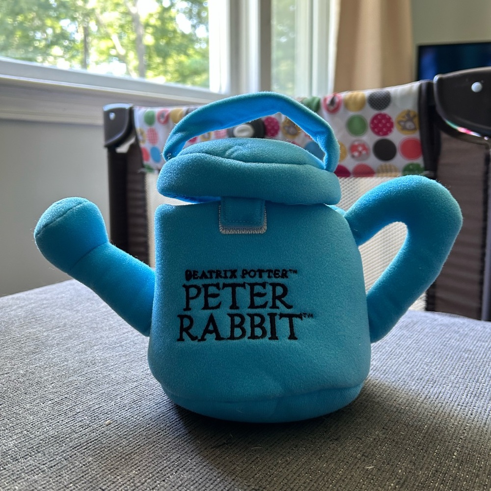 Gund Peter Rabbit Garden Playset with Rattles